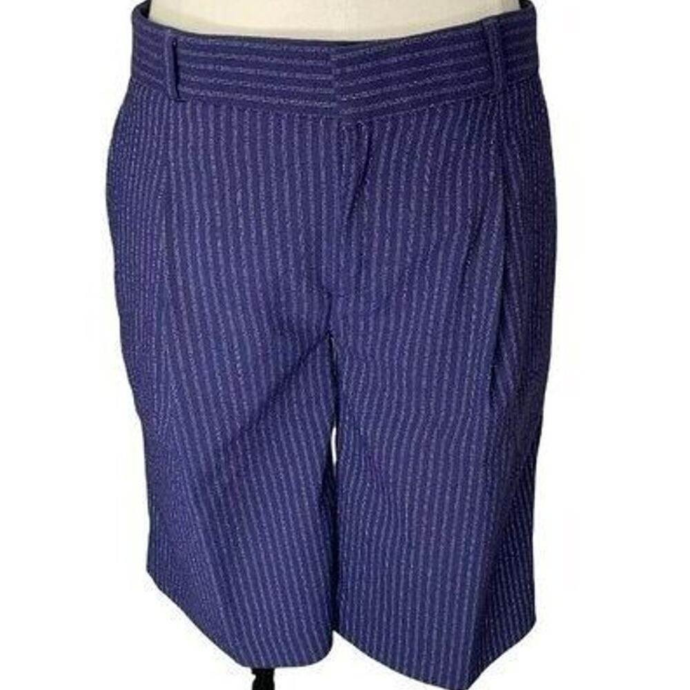 Banana Republic bermuda shorts Size 0 Navy w/ White Pinstripes